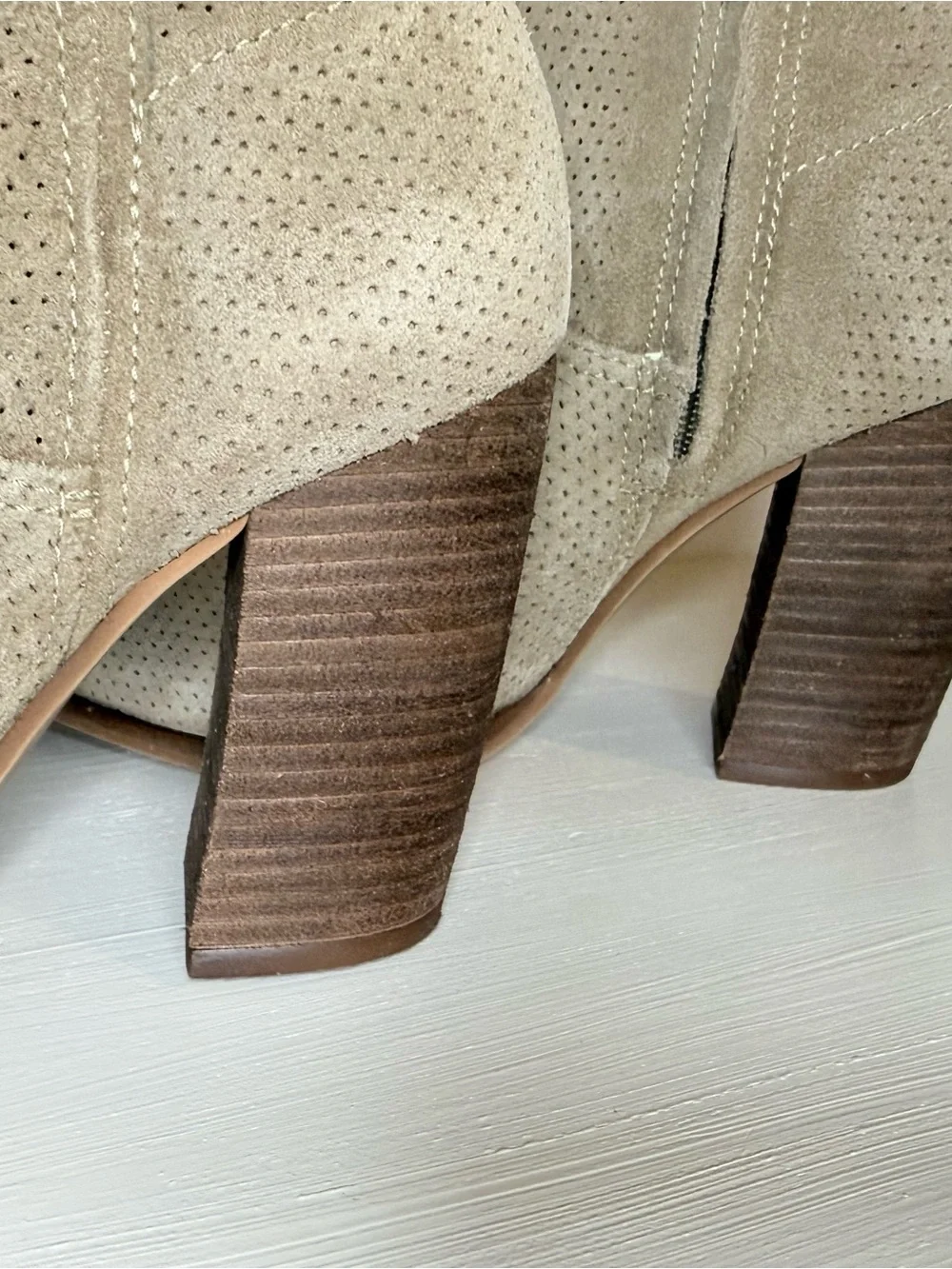 Vince Camuto Taupe Perforated Suede Pointed Toe Ankle Booties Size 9.5